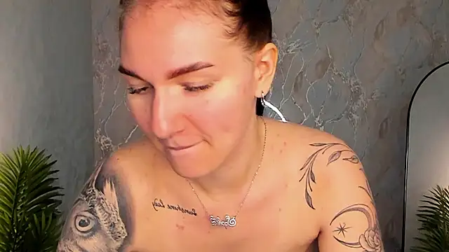 babyisperfect online show from May 31, 2:50 am
