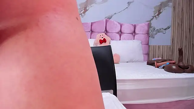 Nicolee19 online show from March 19, 11:14 am