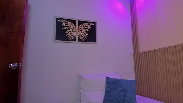 sharonscoth online show from July 14, 7:51 pm