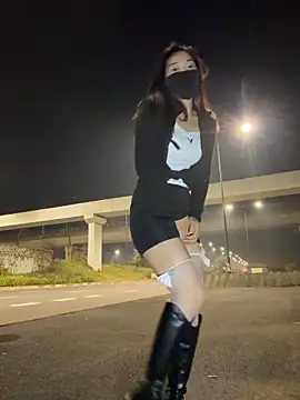 AiBanana online show from December 19, 1:36 pm