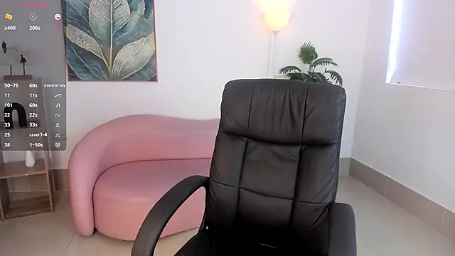 kylie soraya online show from October 9, 5:39 pm