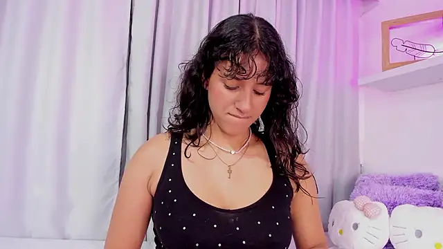 niia7 online show from March 22, 7:42 pm