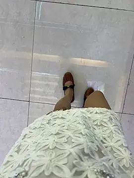xiaoyuan01 online show from July 12, 2:45 am