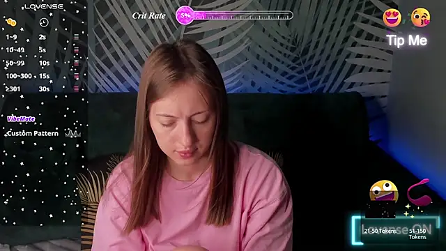 ChristyCrayme online show from July 2, 10:05 pm