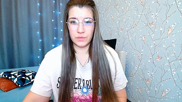 CherryZlata online show from December 15, 2:00 pm