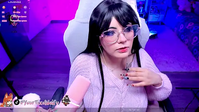 AlyssaRomanova online show from January 15, 4:18 am