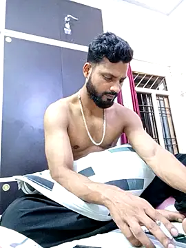 muscularboyhot online show from July 23, 7:33 pm