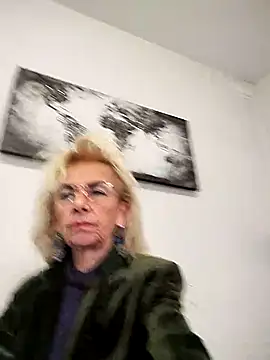 clarabell4 online show from March 23, 8:31 am