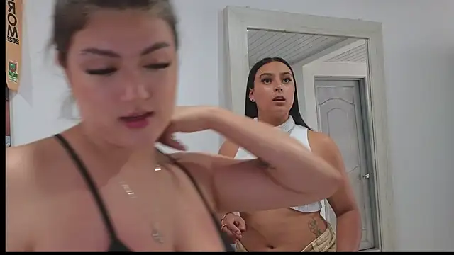 nicolexxaleja online show from March 5, 9:32 pm