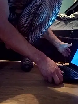 Crossedsissy online show from April 14, 6:24 am