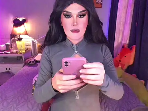 WILDDENNY1 online show from April 16, 9:50 pm