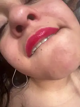 EmilyNoir1 online show from May 19, 6:26 pm