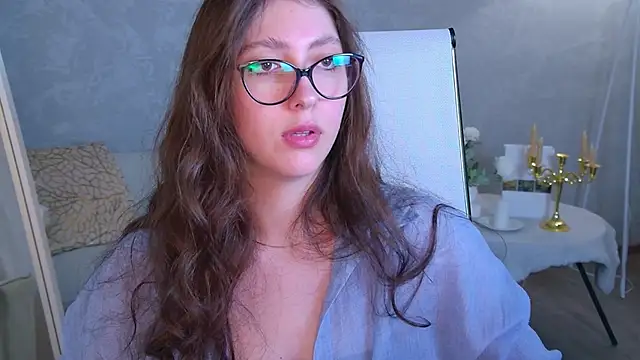 Mary Miiller online show from May 17, 10:36 am