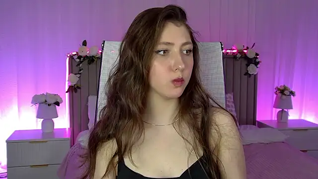 Mary Miiller online show from March 21, 8:19 am