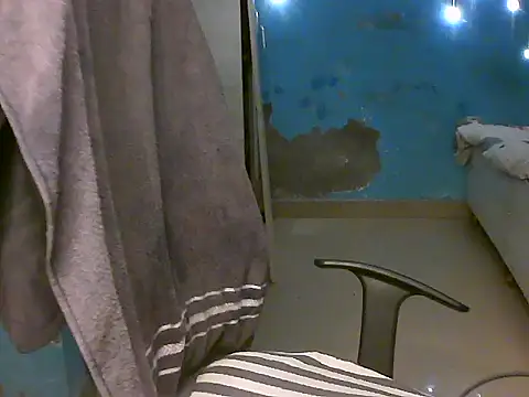 RENUKA RAJPUT online show from April 5, 6:40 pm