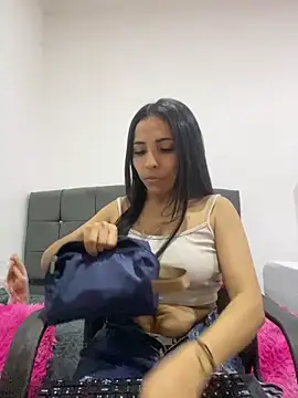 Rosa 25x online show from March 23, 12:44 pm