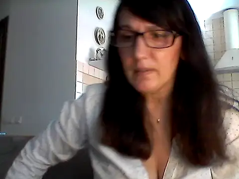 Elena48324 online show from June 7, 10:55 am