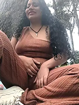 Yaya watson online show from April 10, 7:09 pm