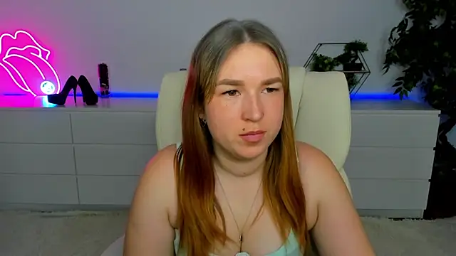 Sofii darling online show from March 2, 5:30 pm