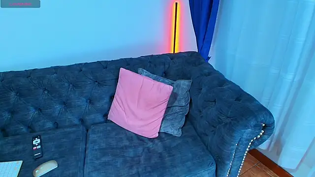 tiana rosse  online show from March 27, 12:06 pm