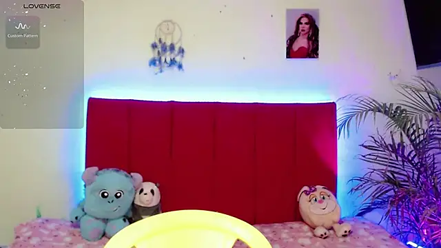 kushina uzumaki75 online show from March 15, 3:08 am