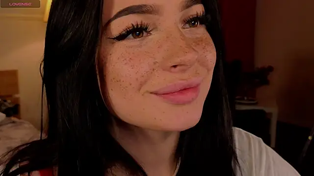 honey     bunny online show from April 1, 10:16 am