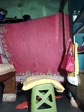 Nude-Priya2 online show from March 18, 10:09 am