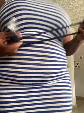 curvywithbigtitties online show from March 22, 1:28 pm