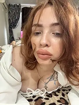 Hannah xBaby online show from March 21, 9:47 am