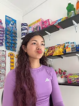 Camilla Miller01 online show from March 19, 9:08 pm