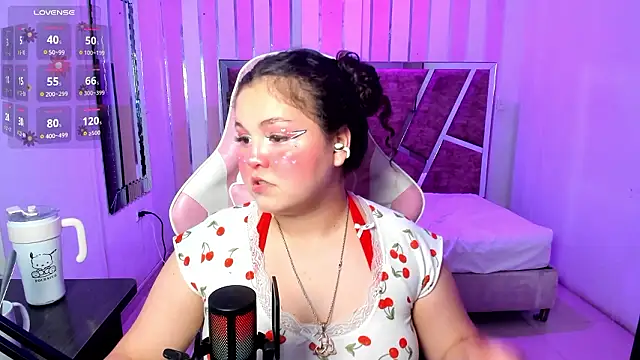 ShylySweet online show from March 8, 6:06 am