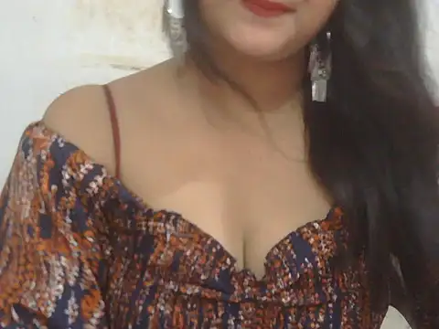 POOJA 199 online show from May 28, 8:01 am