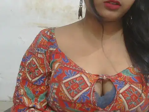 POOJA 199 online show from April 7, 8:16 am