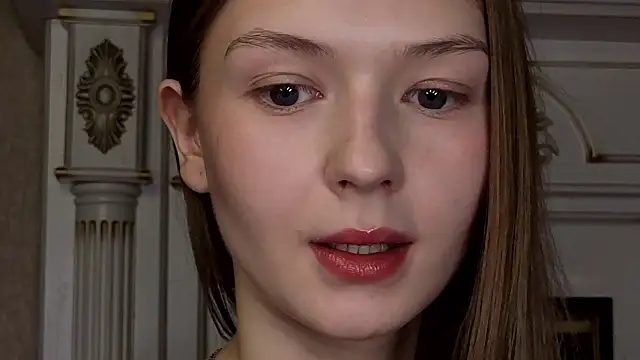 holylisssa online show from February 20, 8:49 am