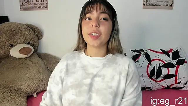 emma grays2 online show from April 18, 6:27 am