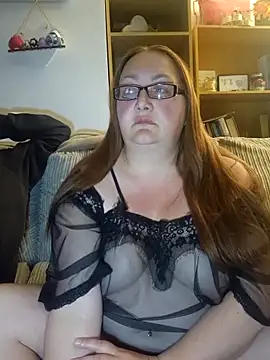 Luscious-LucyXX online show from May 9, 8:33 pm