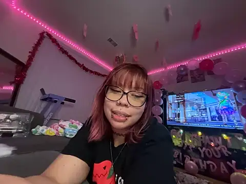 moan4mona online show from March 8, 2:04 am