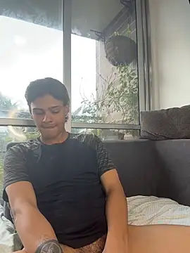 Rose-andres online show from May 18, 10:16 pm