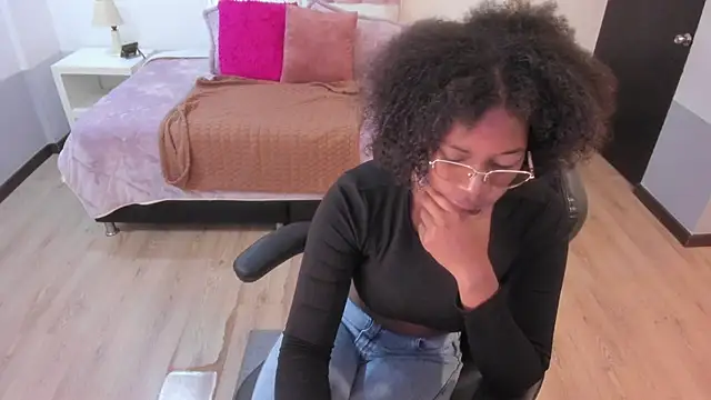 ebony fantasy2 online show from April 10, 11:49 am