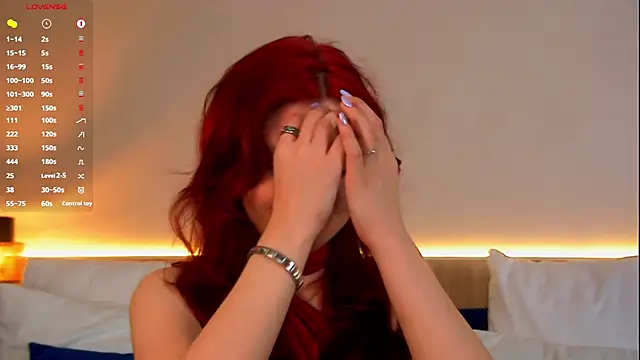 Nora  Ray online show from March 6, 7:31 pm