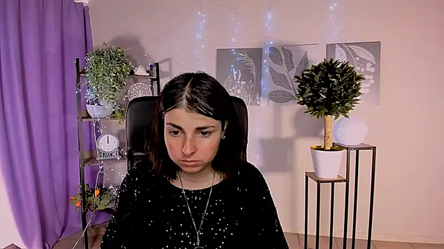 MartaEdams online show from May 28, 6:22 am