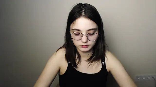 Sun Shine   online show from April 16, 8:08 pm