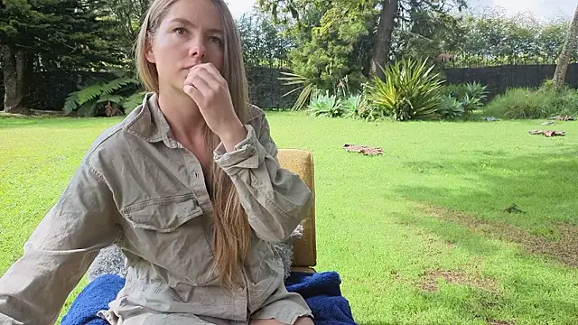 Angiehuston1 online show from March 21, 2:22 pm