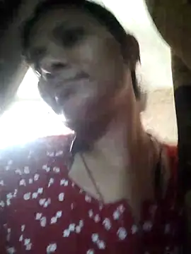 couple 71 online show from May 20, 7:16 am