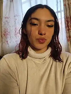 Victoria Beaumont online show from June 13, 10:29 pm