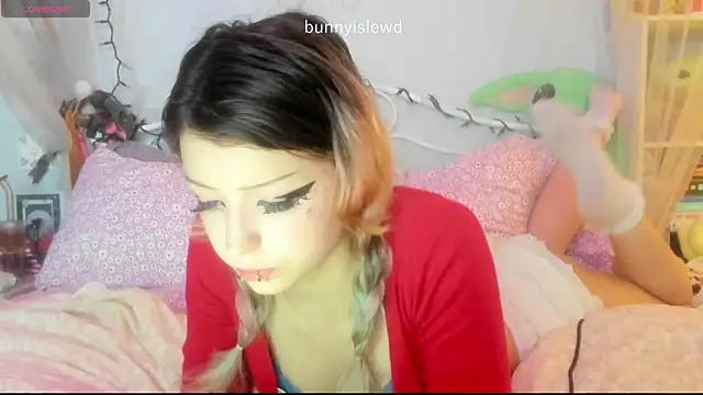 bunnyislewd online show from July 5, 3:02 am