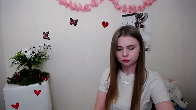 OceanicDawn online show from March 26, 9:11 am