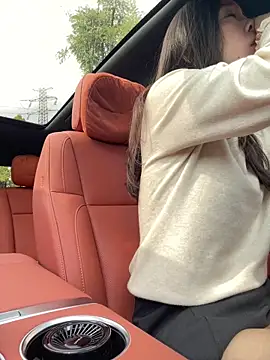 xinmeng-000 online show from October 18, 4:48 am