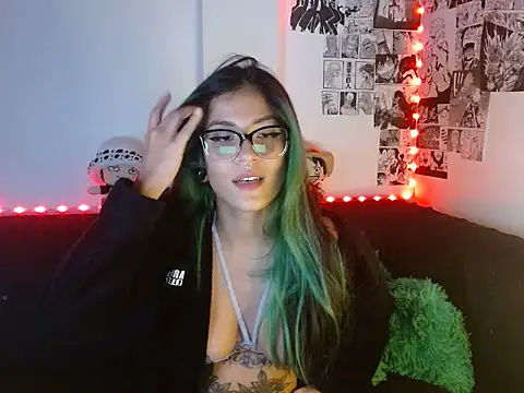 Chloe paytone online show from January 9, 9:08 pm