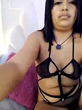 Kaylachannell online show from March 3, 7:36 am